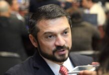 Ante las declaraciones de Edmundo Orellana, Yury Sabas dice que «Están desconociendo a la presidenta Xiomara Castro»