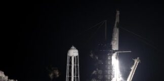SpaceX lanza los primeros 54 satélites de nueva generación de la red Starlink