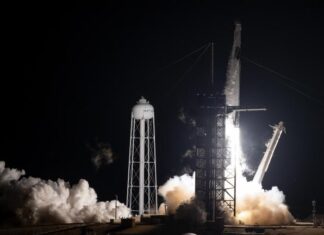SpaceX lanza los primeros 54 satélites de nueva generación de la red Starlink