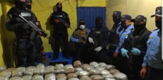 Policía Nacional incauta más de 200 paquetes de supuesta marihuana en la colonia Villanueva de Tegucigalpa