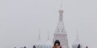 Moscú vive la mayor nevada del siglo XXI