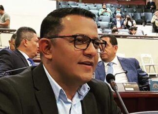 “No es bono, es un subsidio”, dice diputado del Partido Liberal que ya recibió el bono de 100 mil lempiras del CN