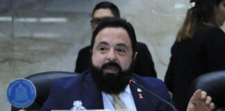 Ante la denuncia del ofrecimiento de un bono de L100 mil para cada diputado, Luis Redondo dice que “Ya dejen de mentir y pónganse a trabajar”