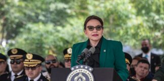 La presidenta Castro denuncia que fuerzas antidemocráticas y autoritarias están empeñadas en controlar el Estado