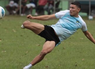 El volante hondureño Kevin López queda fuera del Comunicaciones de Guatemala