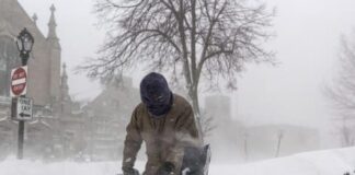 La tormenta Elliot deja ya en Estados Unidos más de 30 muertos