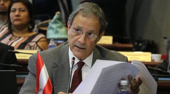 Villeda critica la falta de debate sobre Ley de Nepotismo, afirmando que contradice el plan de gobierno de Libre