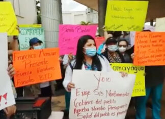 Médicos extienden las protestas hasta este fin de semana