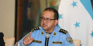 Director de la policía dice que «El estado de excepción no es un toque de queda y no se requerirá un salvoconducto»