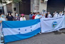 Auxiliares de enfermería suspenden las protestas tras convocatoria de gobierno