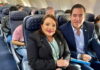 Presidenta hondureña viajó en un vuelo comercial a Brasil para asistir a la investidura de Lula