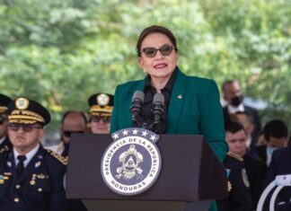 Presidenta Xiomara Castro denuncia que hay «Fuerzas antidemocráticas y autoritarias empeñadas en controlar el Estado»