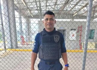 Detienen a policía penitenciario cuando pretendía meter droga en un fusil a “La Tolva”