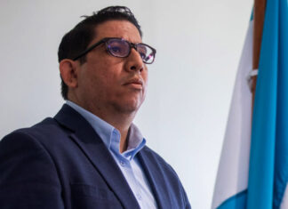 Secretario de Energía Erick Tejada, dice que la ENEE paga 5 mil millones de lempiras anuales por servicio de deuda