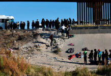 El flujo de migrantes crece 40 % en la frontera sur de México rumbo a fin de año