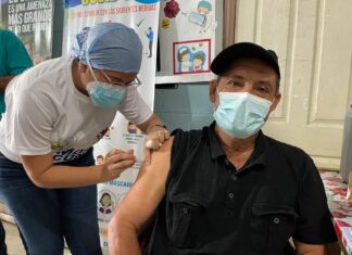 El CMH denuncia que la Secretaría de Salud está aplicando vacunas anticovid vencidas