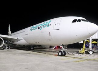 Con un rotundo éxito iniciaron los vuelos directos entre Madrid y Palmerola con Iberojet