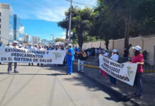 El CMH denuncia que el personal de salud termina el 2022 sin pago y con escasez de medicamentos