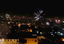 Tronó la capital pese a la prohibición de venta de pólvora en el país