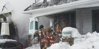 Continúan labores de rescate en oeste de Nueva York tras tormenta invernal