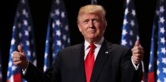 Donald Trump pide el «fin de la Constitución» de Estados Unidos