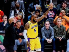 LeBron gana premio a jugador de la semana pero no estará en Denver por lesión