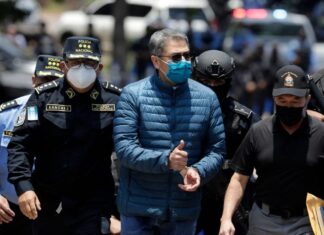 Defensa de Juan Orlando Hernández buscará que se desestime el caso contra el expresidente hondureño