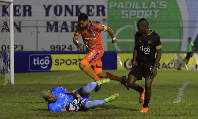 Olancho y Universidad Pedagógica ganan en la tercera jornada del Clausura