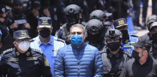 Expertos consideran que el caso de JOH “es muy grande” y que el juez no va a permitir que se retiren los cargos