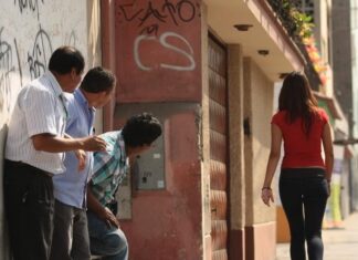 Por considerarlo acoso sexual callejero, prohíben los piropos hacia las mujeres en La Ceiba