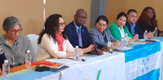 Bancada del Partido Salvador de Honduras firma pacto de ética para la elección de la Corte Suorema de Justicia