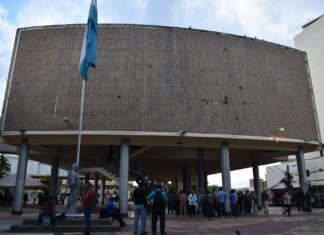 Libre y el Partido Nacional desautorizan a sus bases a acudir al CN para la elección de la CJS