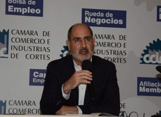 Honduras tiene los recursos para no depender de energía producida por combustibles, señala Eduardo Facussé