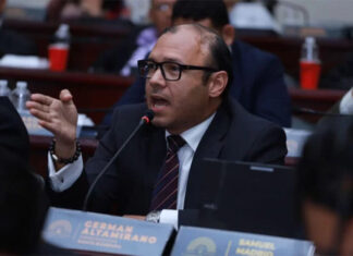 Diputado de Libre señala que la Secretaría de Educación es controlada por un congresista de Santa Bárbara