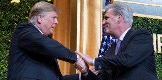 Donald Trump pide a los republicanos que cierren la crisis y apoyen a McCarthy