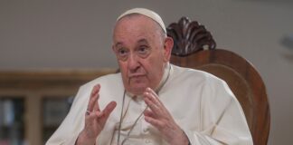 El papa Francisco: La familia se funda sobre el matrimonio entre un hombre y una mujer