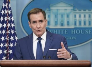 La Casa Blanca admite que está expandiendo la política migratoria de Donald Trump
