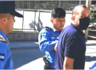 Comunicador social es detenido por hacer reclamos en la EEH, en Tela, Atlántida
