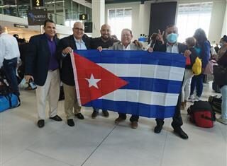 Se necesita tecnificar el sistema educativo y no adoctrinar como se pretende con la llegada de maestros cubanos, señala analista