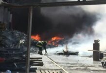 Voraz incendio consume una bodega en la colonia San Miguel de la capital