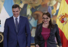 España y Honduras fortalecerán el estatus migratorio y el comercio bilateral