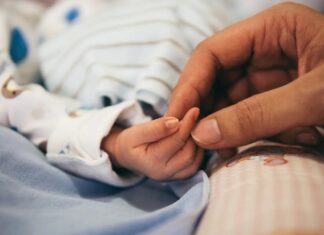 Piden 50 años de cárcel para salvadoreña que sufrió parto extrahospitalario