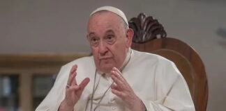 El papa Francisco pide eliminar «las raíces del odio» que causaron el Holocausto