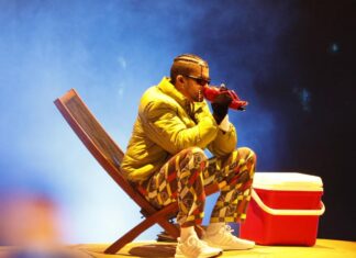 Bad Bunny se cuela en la lista de los 10 artistas mejor pagados según la revista Forbes