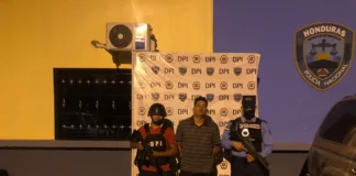 Agentes policiales decomisan 37 paquetes de supuesta marihuana en El Negrito, Yoro