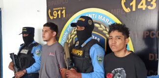 Asesinan al conductor de un taxi VIP en el bulevar Morazán y la policía detiene a los sospechosos