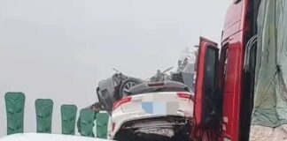 Al menos 16 muertos en un accidente de tráfico múltiple en el centro de China