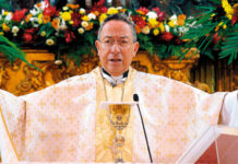 El cardenal aboga por una buena CSJ y apoyo a los inmigrantes