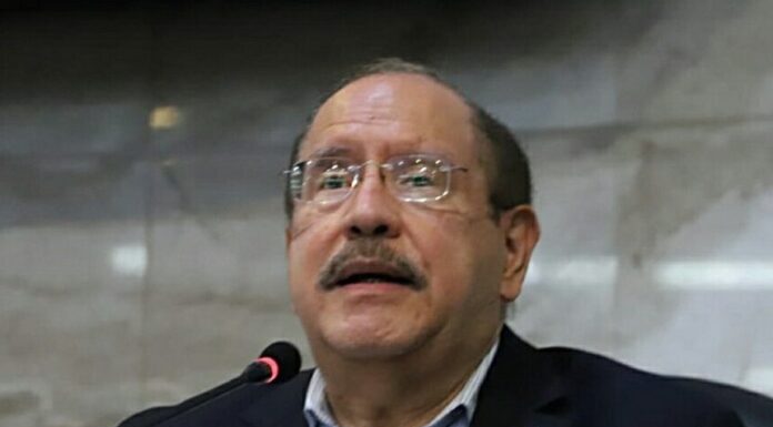 Hugo Noé Pino dice que las personas y empresas con altos ingresos deben pagar más impuestos
