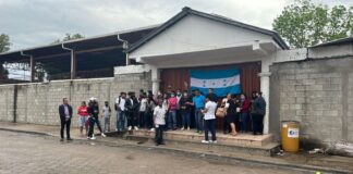 Docentes de educación a distancia denuncian despidos injustificados a nivel nacional